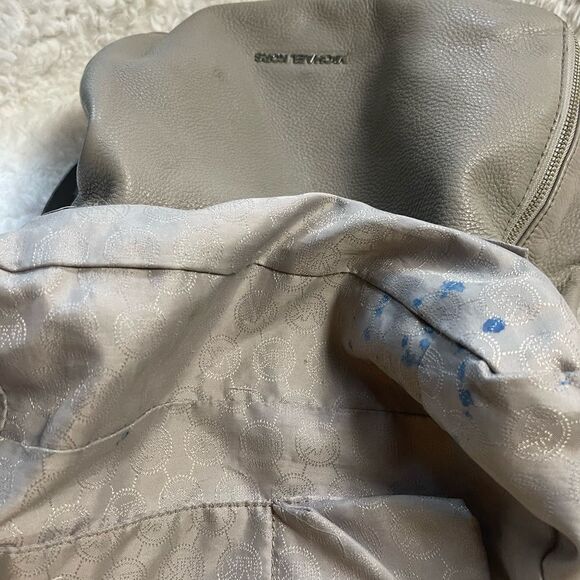 Michael Kors Gray Slouchy Leather Satchel/Shoulder Bag silver tone hardwares. - Picture 16 of 16